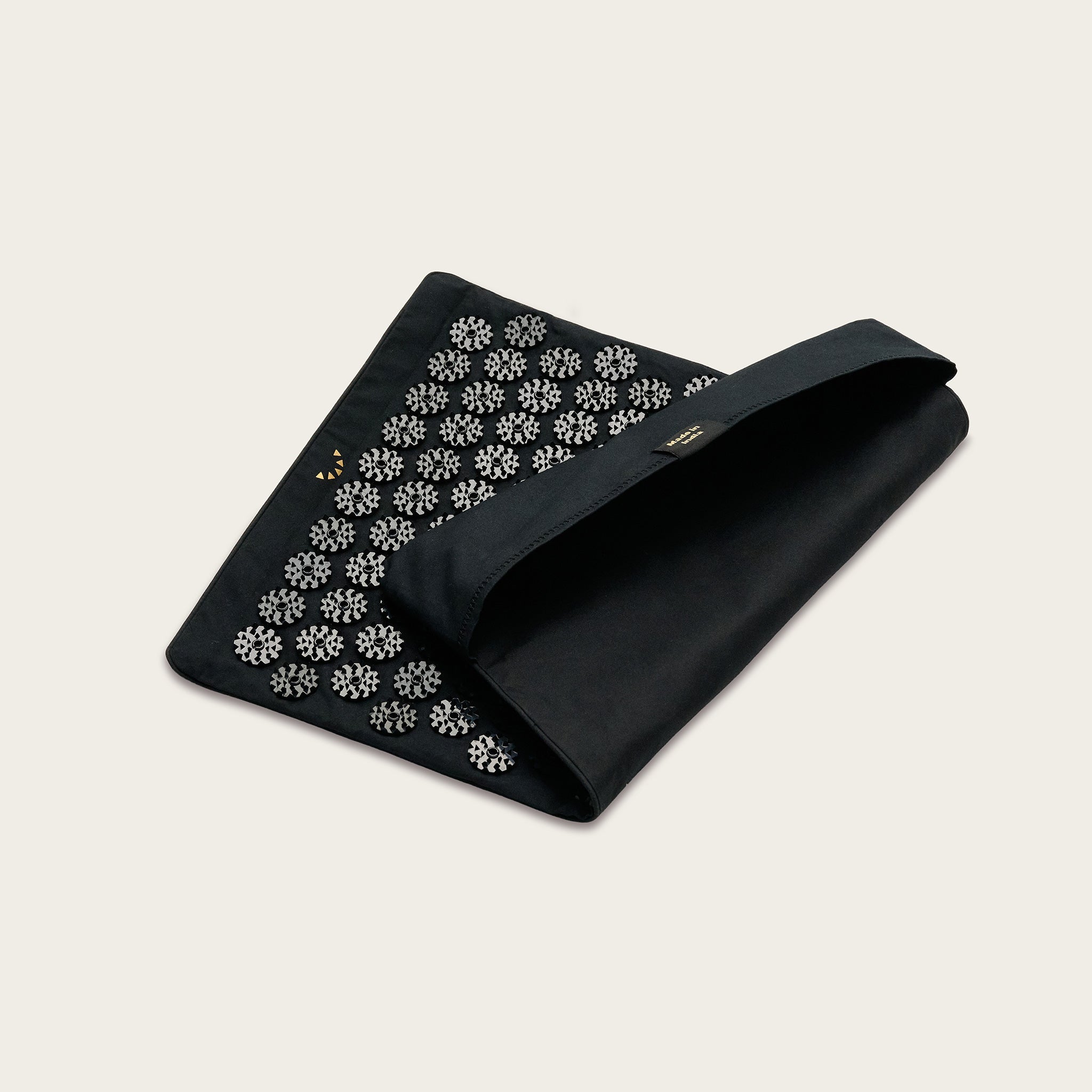 To-Go Acupressure Mat